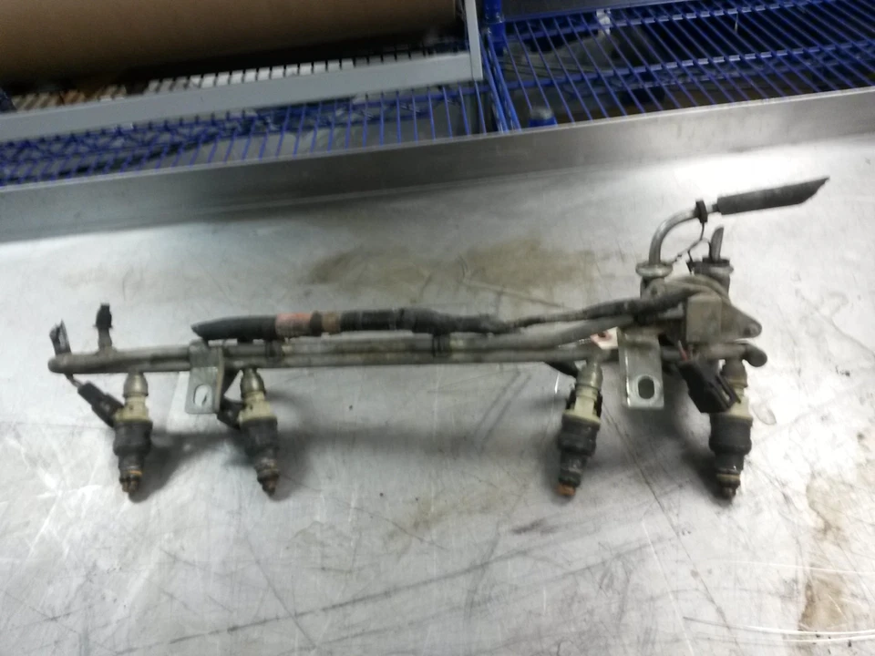 Conjunto de injetores de combustível com trilho para 88-91 Ford Tempo 2.3 - Imagem 2 de 4