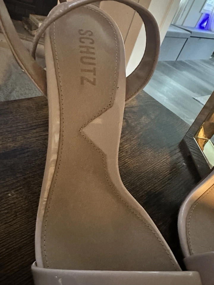 Sandalias de charol Schutz Filipa 10B Foto 4 de 4