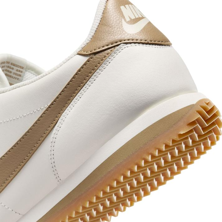 Nike Cortez Leather Sail Gum Yellow Parachute Beige DM4044