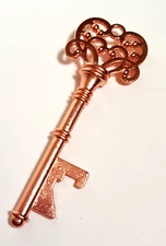 New Elegant Key Design Champagne Color Stainless Steel Beer Opener