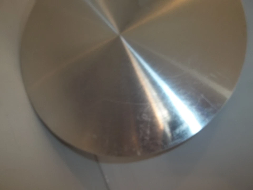 Tapa central de rueda Chevrolet GMC C1500 K1500 Suburban Yukon P/N 15650047 **LEER** Foto 3 de 4