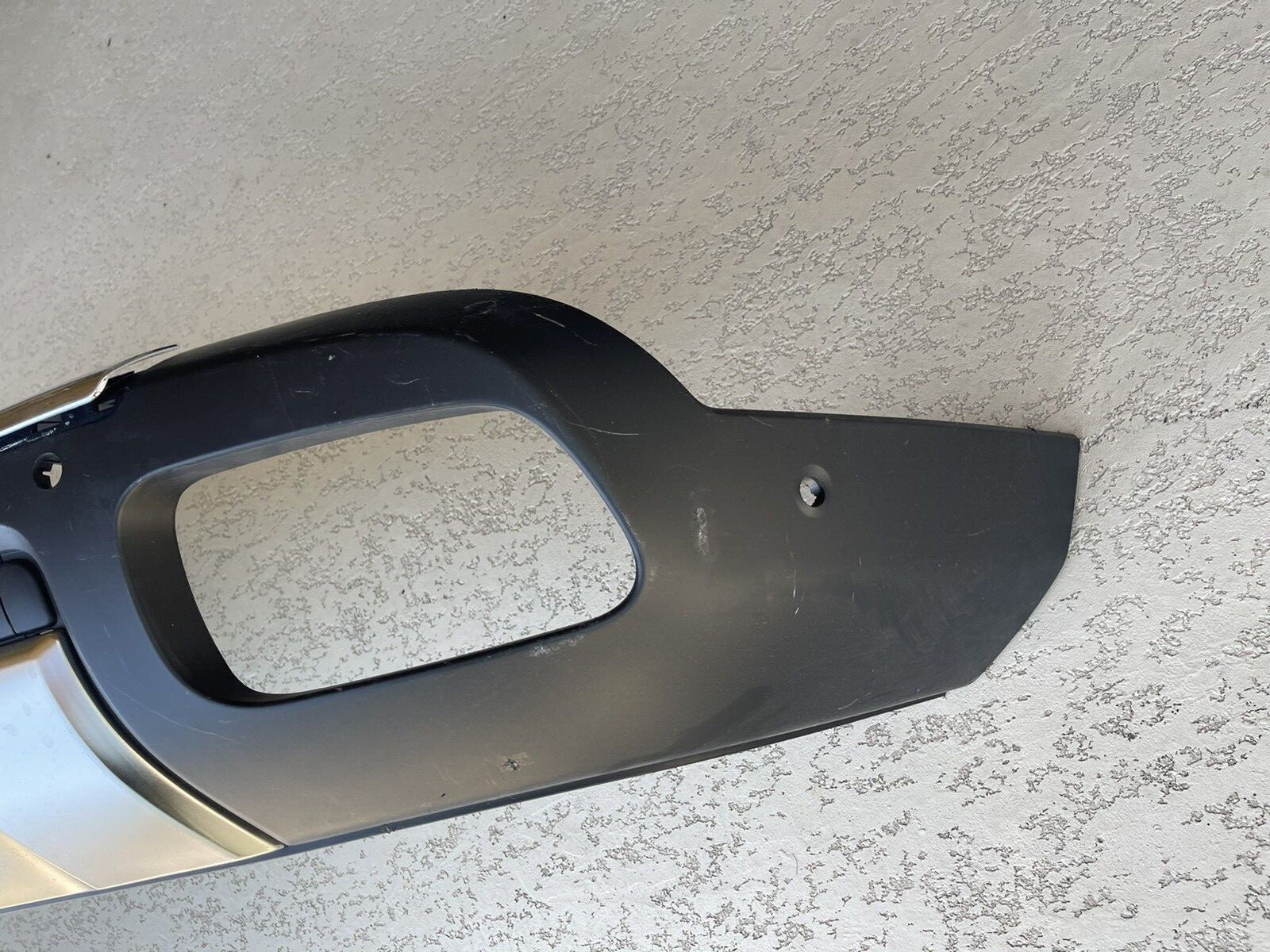 Rolls Royce Cullinan Rear Bumper Metal Moldings - OEM