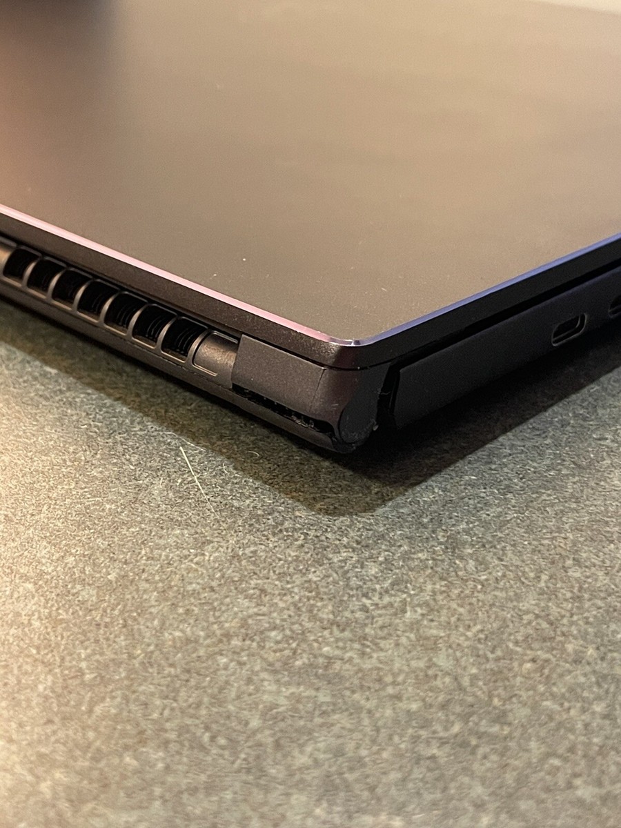 MSI Prestige 15 A10SC-010 Core i7 10710U (1.1 GHz) GTX 1650 MSI Prestige 15 A10SC-010 Core i7 10710U (1.1 GHz) GTX 1650