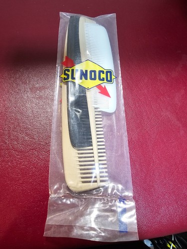 RARE *  NOS 1960S VINTAGE SUNOCO OLD UNOPENED PACKAGE OF MENS COMBS Gas Oil