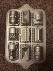 Nordic Ware Train Cake Pan 5-Cup Set 3D Train Model Cake Molds — photo 3