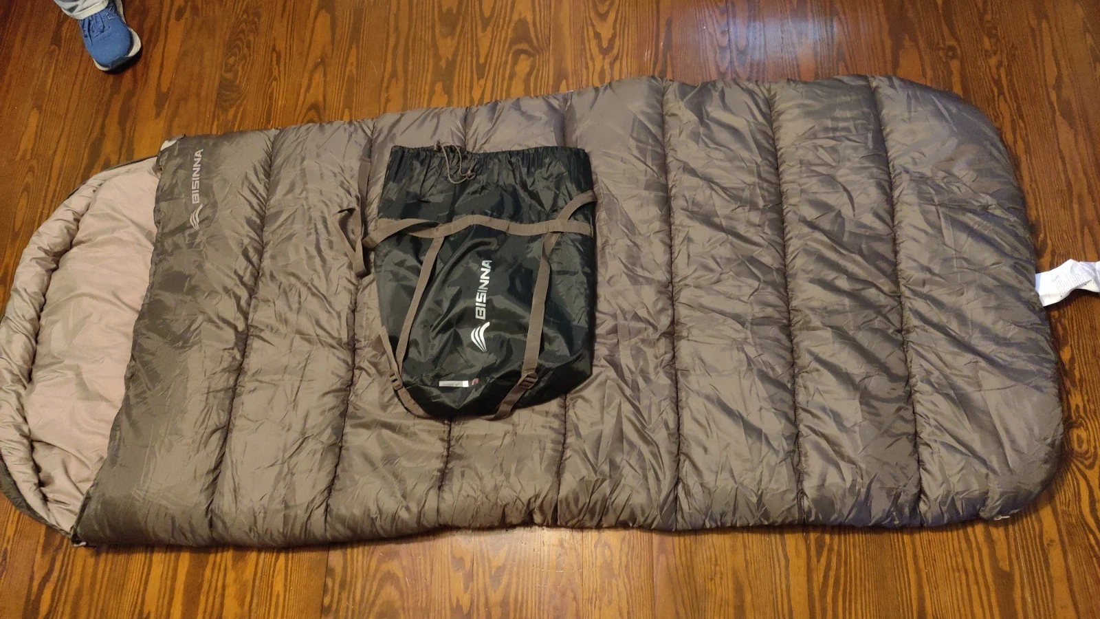 Bisinna Sleeping Bag
Opens in a new window or tab