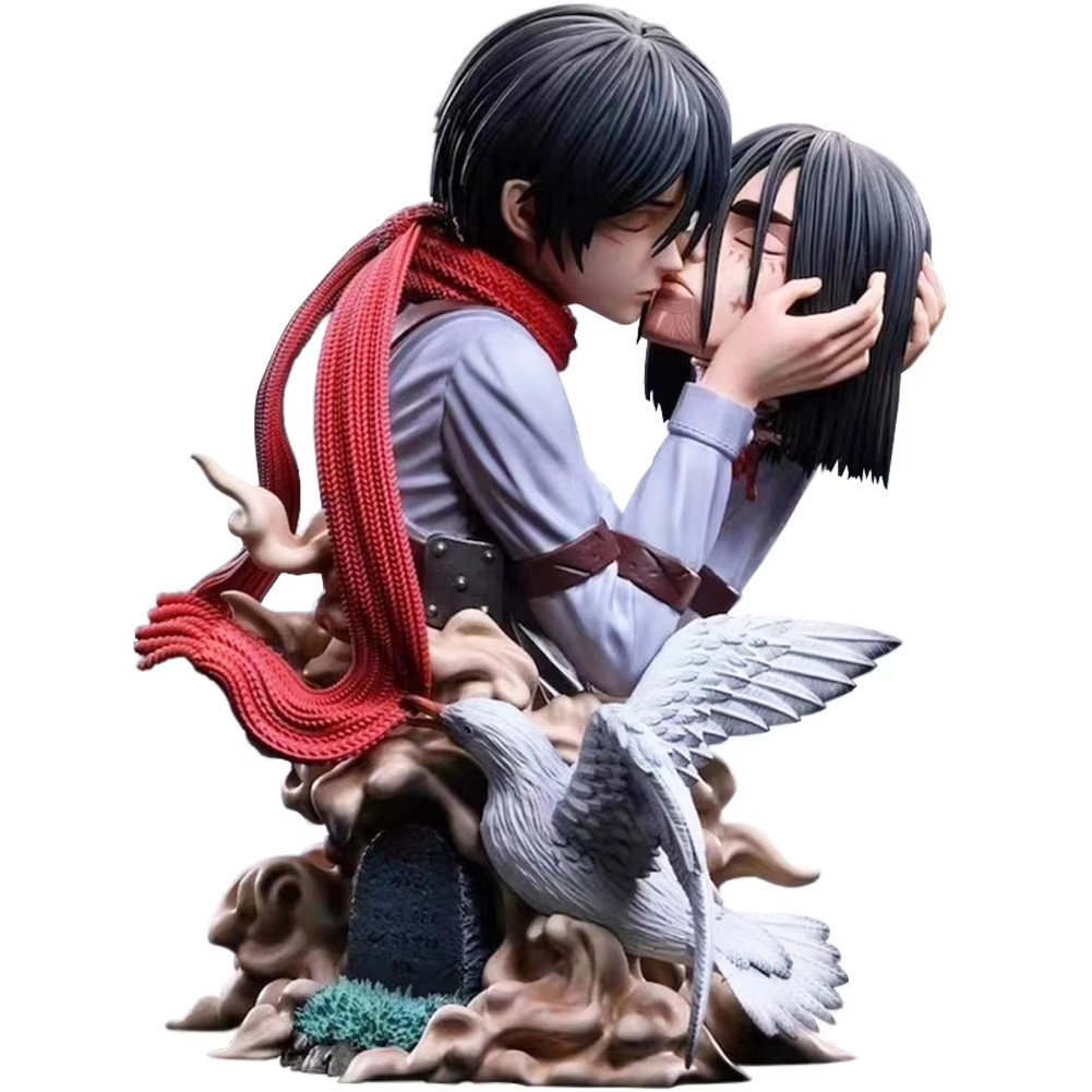 Figura Mikasa Attack on Titan 22cm: Scena "Bacio della Morte" in PVC