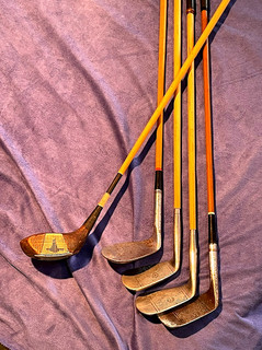 Vintage Golf Clubs – Robert Jones Jr. Spalding & Hillerich & Bradsby Hickory