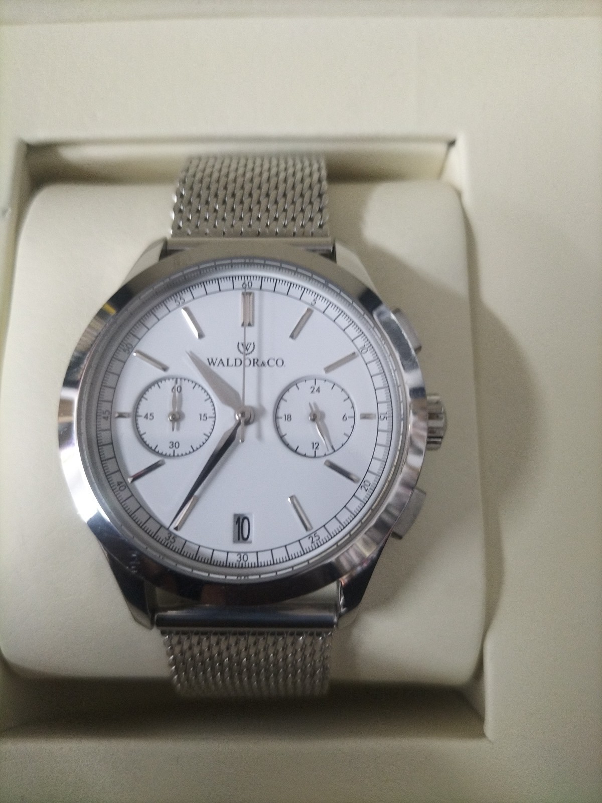 WALDOR & CO CHRONO 39 SARDINIA MENS/WOMEN'S WATCH STAINLES STEEL GREEN DIAL USED