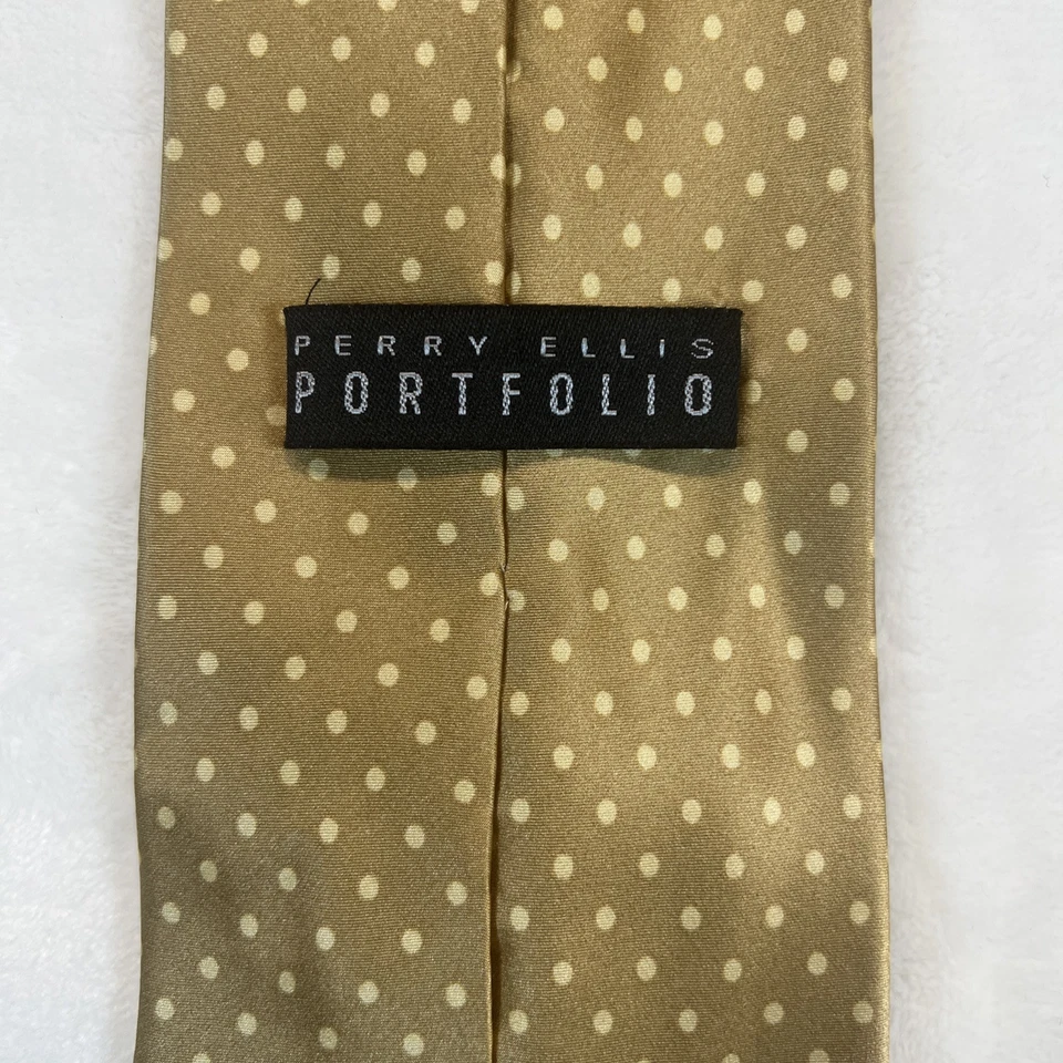 Corbata Portafolio Perry Ellis Oro Seda Tejido Lunares Foto 3 de 4