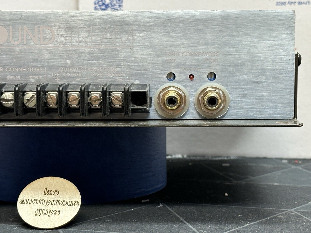 Soundstream D200 Dual Mono Car Amplifier Old School