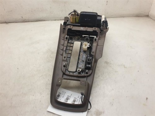 1992 LEXUS SC300 CENTER CONSOLE MOUNTED SHIFTER BEZEL - Picture 8 of 12