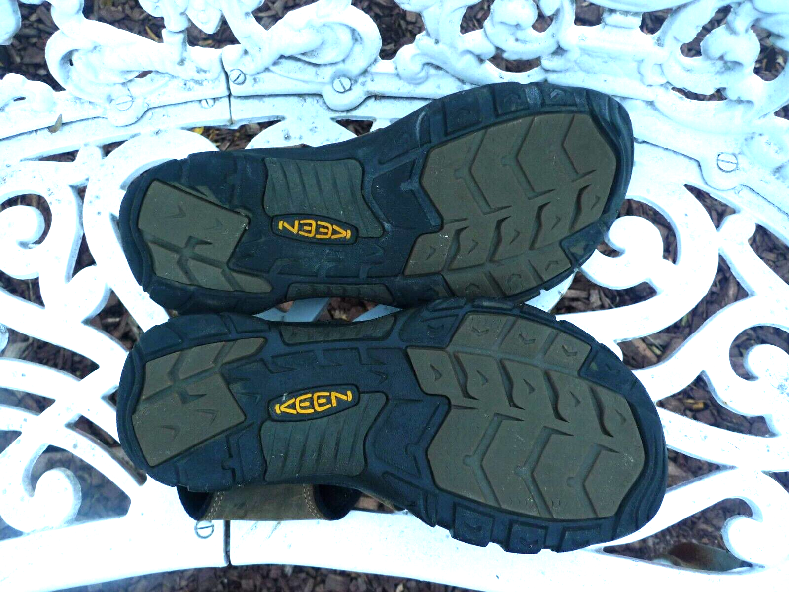 Scarpe sandali da trekking impermeabili Keen Newport da uomo marroni in pelle taglia 11 5 BELLE!