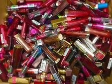 Lot of 200 Lipsticks some Damaged MOSTLY NEW Maybelline Loreal BRAND Names SEE