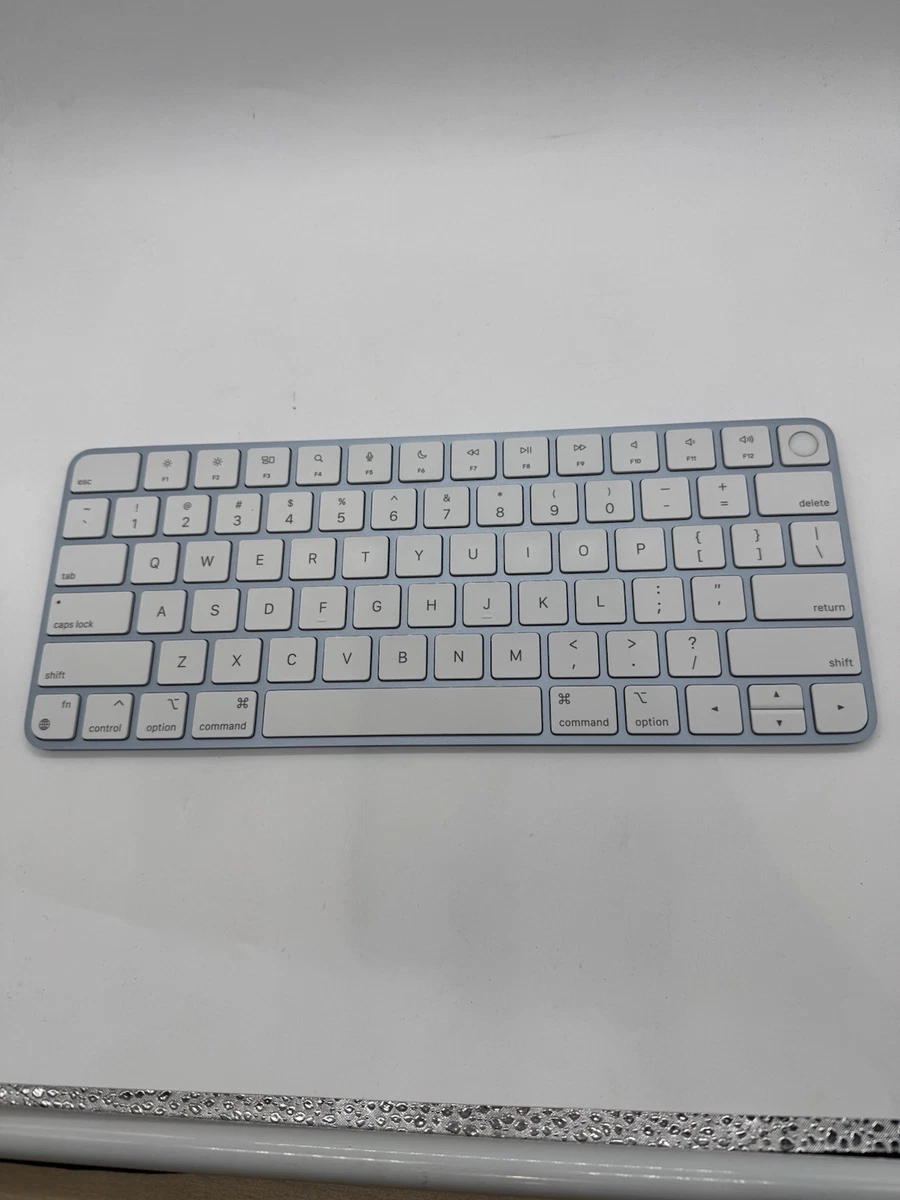 Apple A1243 純正 キーボード USB 有線 Keyboard apple 有線キーボード