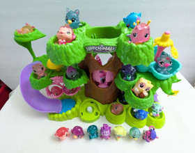 Hatchimals Colleggtibles Hatchery Nursery Jungle Tree House Set w 27 Figures