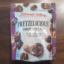 Fannie May Pretzelicious Chocolatier Mix 14 Oz, Pretzel, Pecan, Caramel Bites