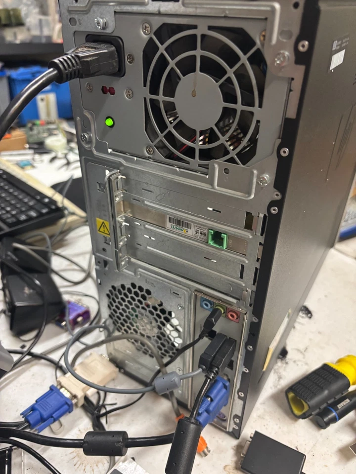 hp compaq p6203w desktop Windows 7 4 GB AMD AThlon 2 X2 215 500 GB HD - Image 4 of 4