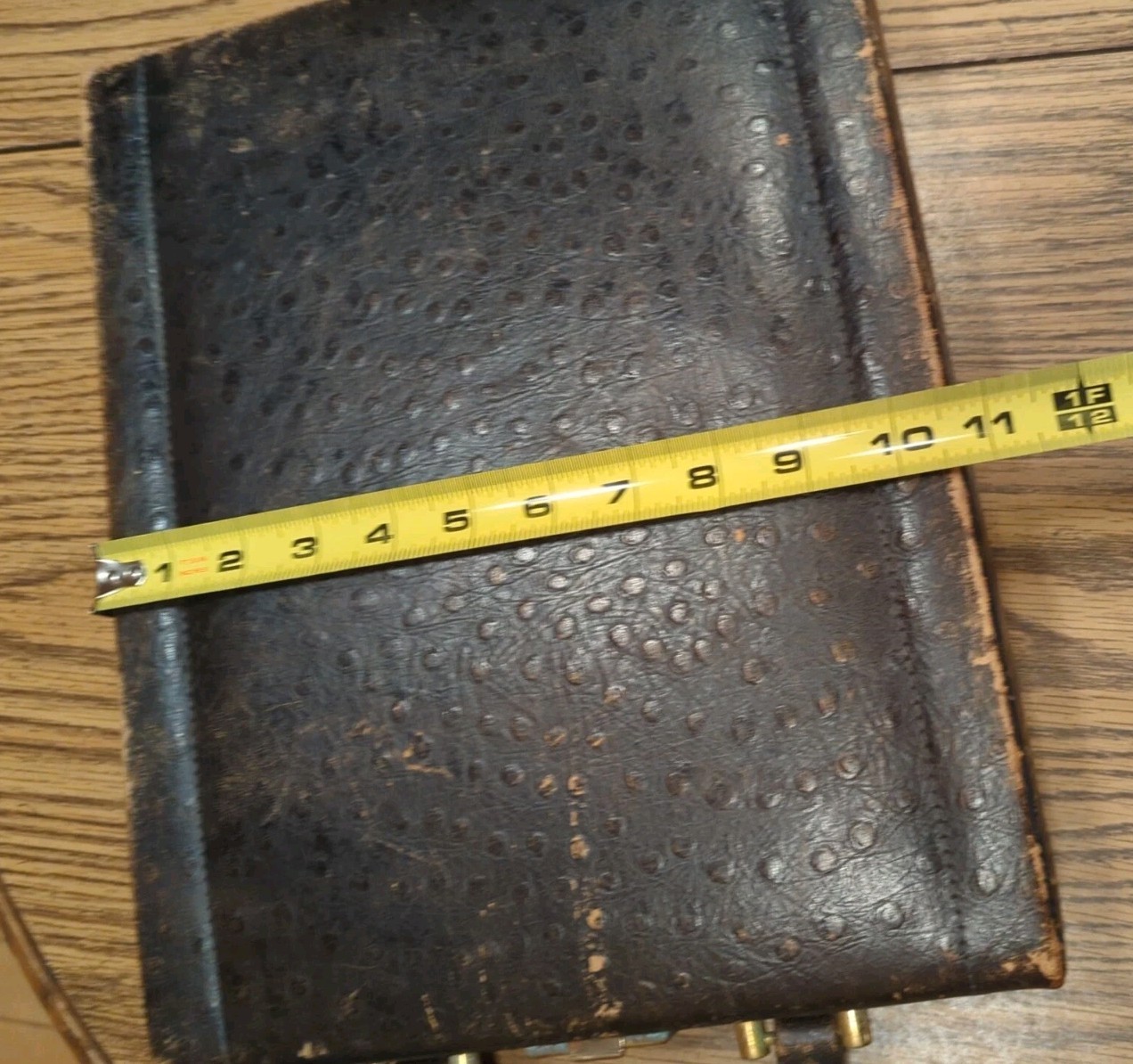 Vintage Unique Rectangular Briefcase Ostrich Embo… - image 17