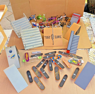 TECH DECK BMX& SKATE PARK MEGA LOT 11 DIECAST BIKES RAMPS SKATEBOARDS BUNDLE