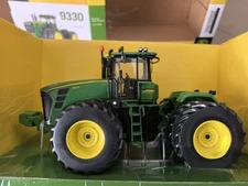 Ertl 45065 1:32 Die Cast Prestige Collection John Deere 9330 Tractor