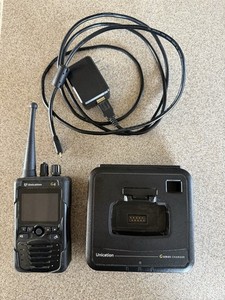 UNICATION G4 DIGITAL PAGER RECEIVER SCANNER MINITOR 5 V VI 6 APX With Charger