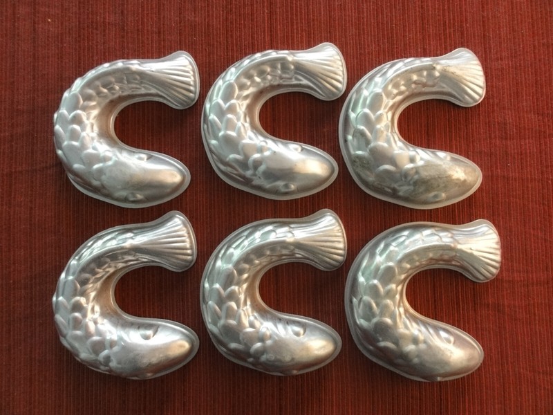 Vintage Set of 6 Mini Fish Gelatin Jello Cake Molds Aluminum Kitchen