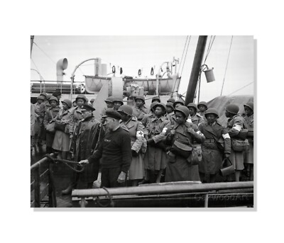 1944 WW2 Black Army Nurses Arrive at European Port - Vintage Photo Reprint