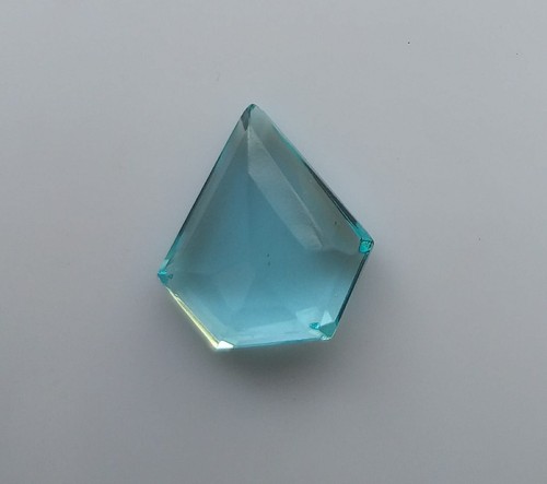 Superman Shape Sky Blue Hydro Quartz Faceted Loose Gemstone 14 MM 6 Ct - Picture 8 of 12