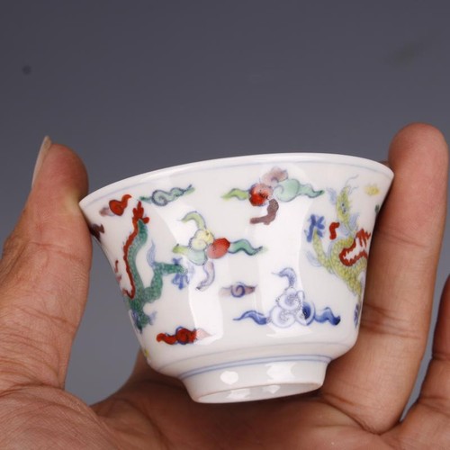 2.8" China Ming Blue White Doucai Contrasting Colors Porcelain Animal Dragon Cup - Picture 7 of 7