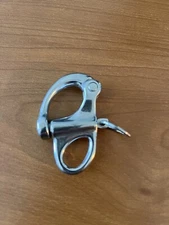SUNCORE STAINLESS 316 STAINLESS STEEL FIXED SNAP SHACKLE 2" (S0158-0001)