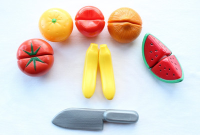 Pretend Play Food Set Cut Up Pull Apart Fruits Vegetables 7 Pcs Kitchen Toy