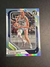 2026 Panini Donruss WNBA- Alanna Smith #34 Rainbow Foil