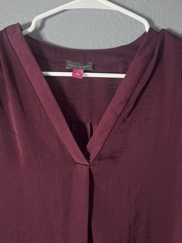 Vince Camuto Silky Hi-Low Blouse Womens Large Crisp Merlot VNeck 3/4 Sleeve NWT - Picture 3 of 6