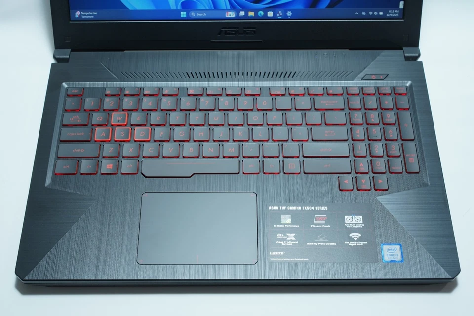 Portátil Gaming ASUS TUF FX504GM (Core i5 8300H/16GB/GTX1060 3G/500GB+1TB SSD/FHD) Foto 2 de 4