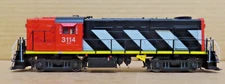 RAPIDO TRAINS INC. 32018 CANADIAN NATIONAL STRIPESMLW RS-18 DC HO SCALE