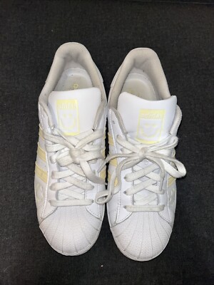 Adidas Superstar White Easy Yellow Women’s GY2073 Size 11