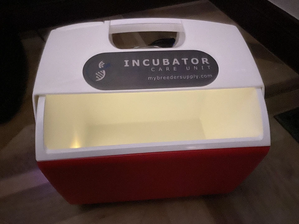 Safest & Only true Portable Pet Incubator available 12/110/220 Puppy Live Saver - Image 4 of 4