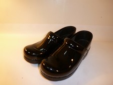 dansko beet clogs