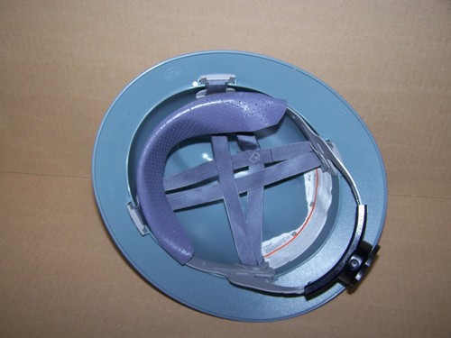 Msa Safety 475369 V-Gard Full Brim Hard Hat Slotted Type 1 Class E NEW OLD STOCK - Picture 5 of 6