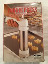 Kuhn Rikon -Cookie Press and Decorating Set - 20 Disks - 6 Cake Decorating Tips 