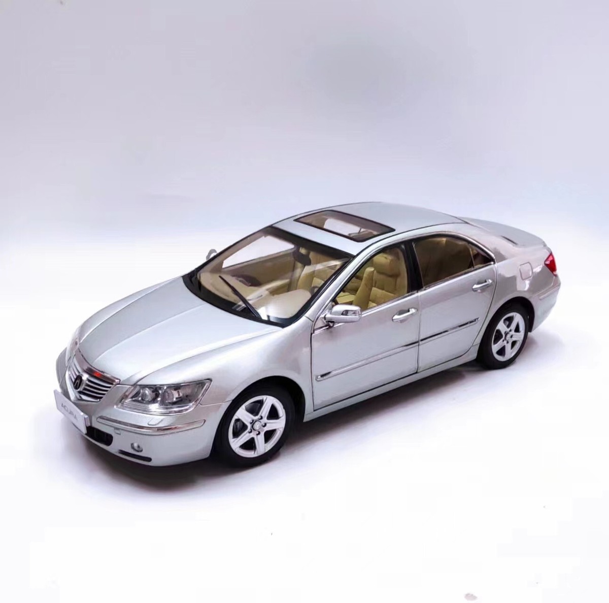 Acura RL ミニカー 1/18 ACURA RL car Diecast 2007 China Acura Dealer model