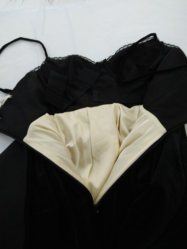 Abito midi CASA DI CB 'Mademoiselle' nero velluto tulle S 8/10 A-C 4032 - Foto 11 di 15