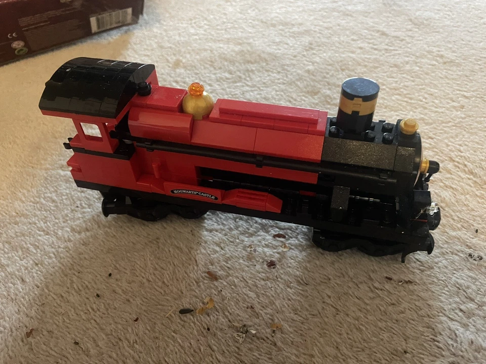 LEGO Harry Potter 4841 Hogwarts Express, photo 4 of 5