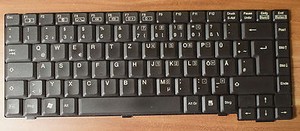 Keyboard Tastatur K021329E1-GR 860N60206 aus Notebook Fujitsu Amilo M7424 TOP!