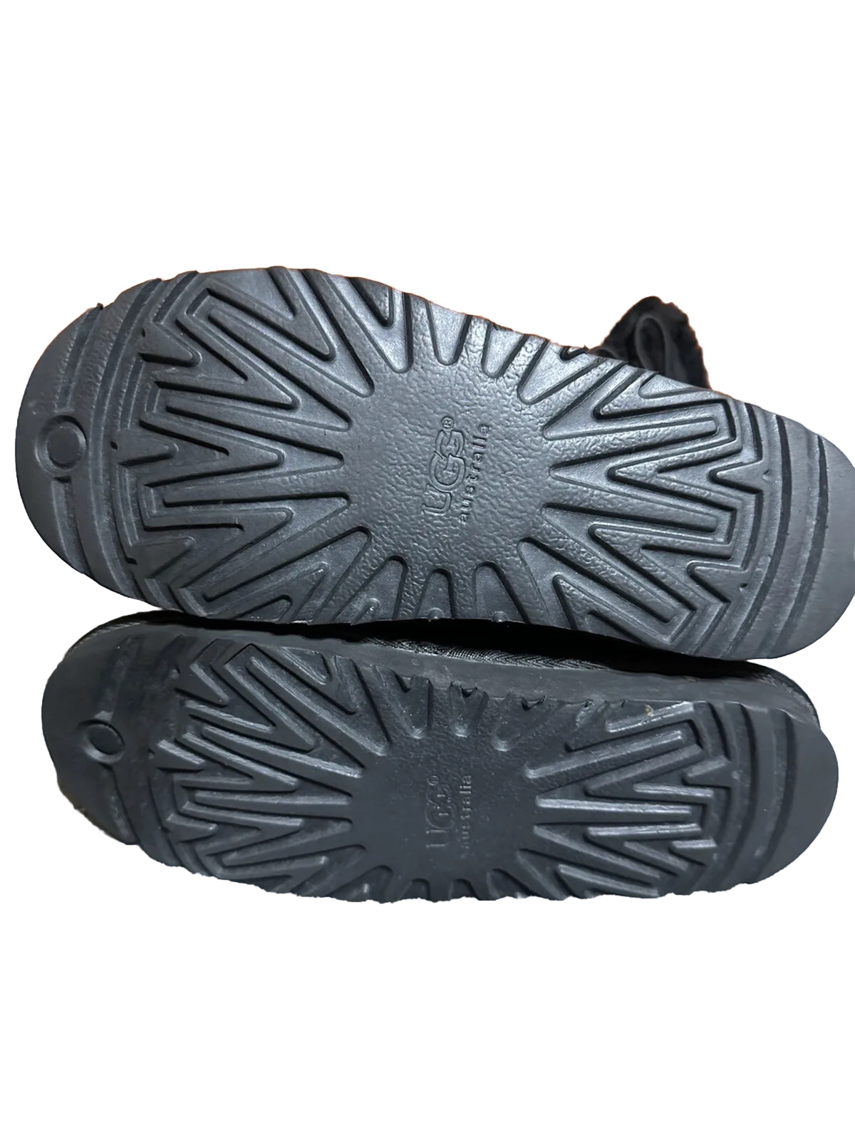Ugg Bailey Button Triplet Triple Button 1873 Blac… - image 6