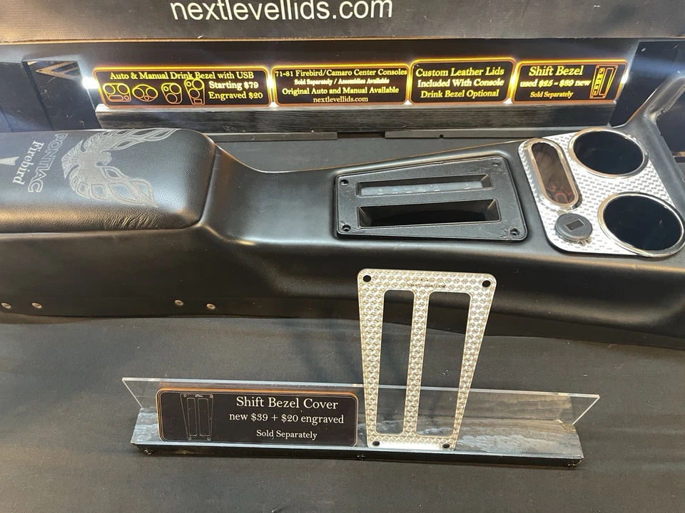 Pontiac Firebird 1970-81 consola automática placa de cambio de acrílico torneada plateada Foto 2 de 4