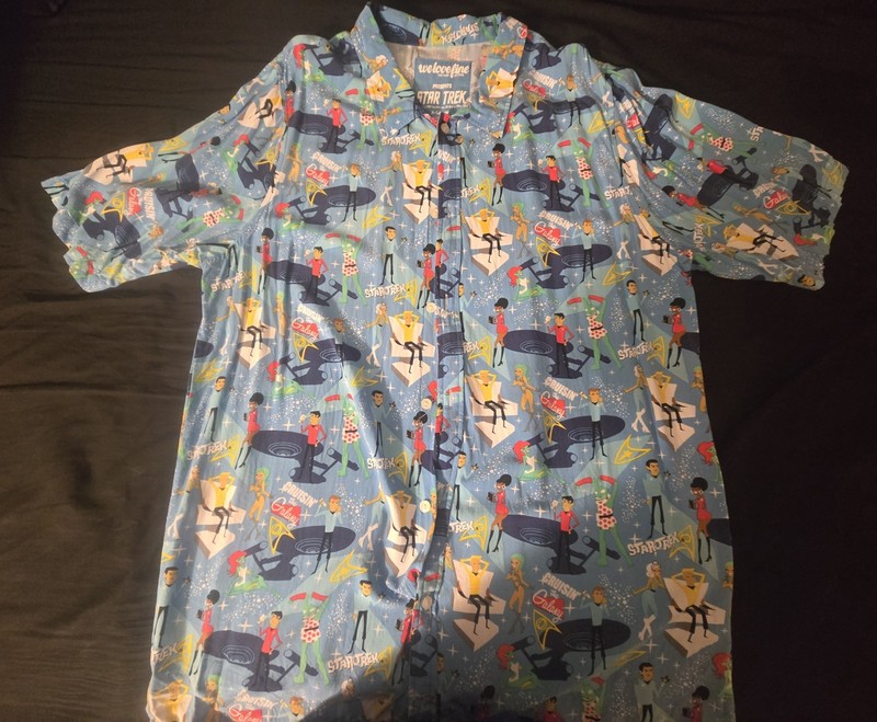 Star Trek Button Down Collared Shirt XL CBS Studios We Love Fine 70's Style