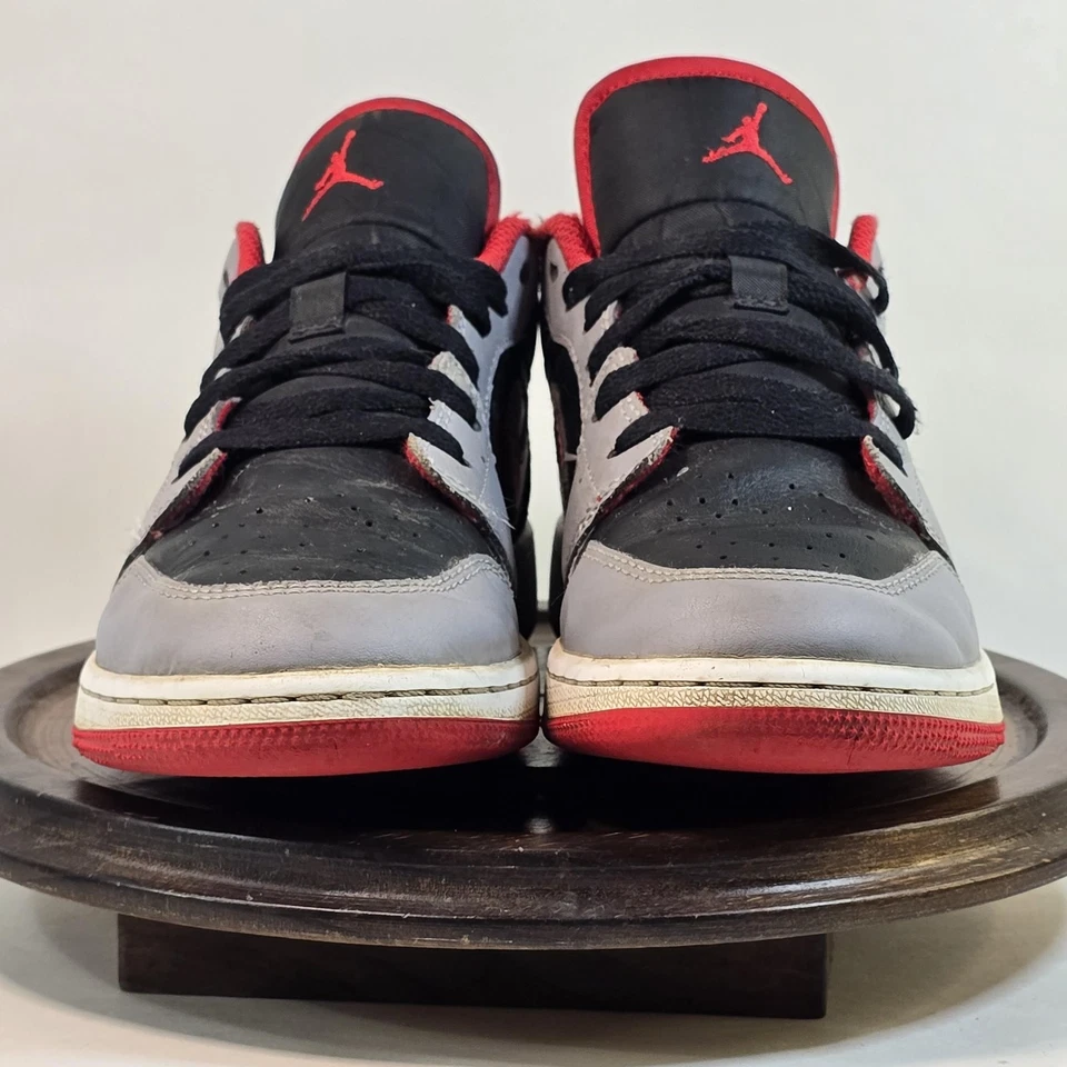 Air Jordan 1 Low OG Zapatos Juveniles Talla 4.5Y Negro Rojo Gris 553560-060 Zapatilla Nike Foto 2 de 4