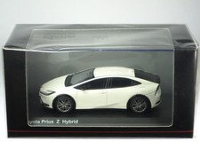 Kyosho 1/43 Toyota Prius Z Hybrid White Ksr43131W